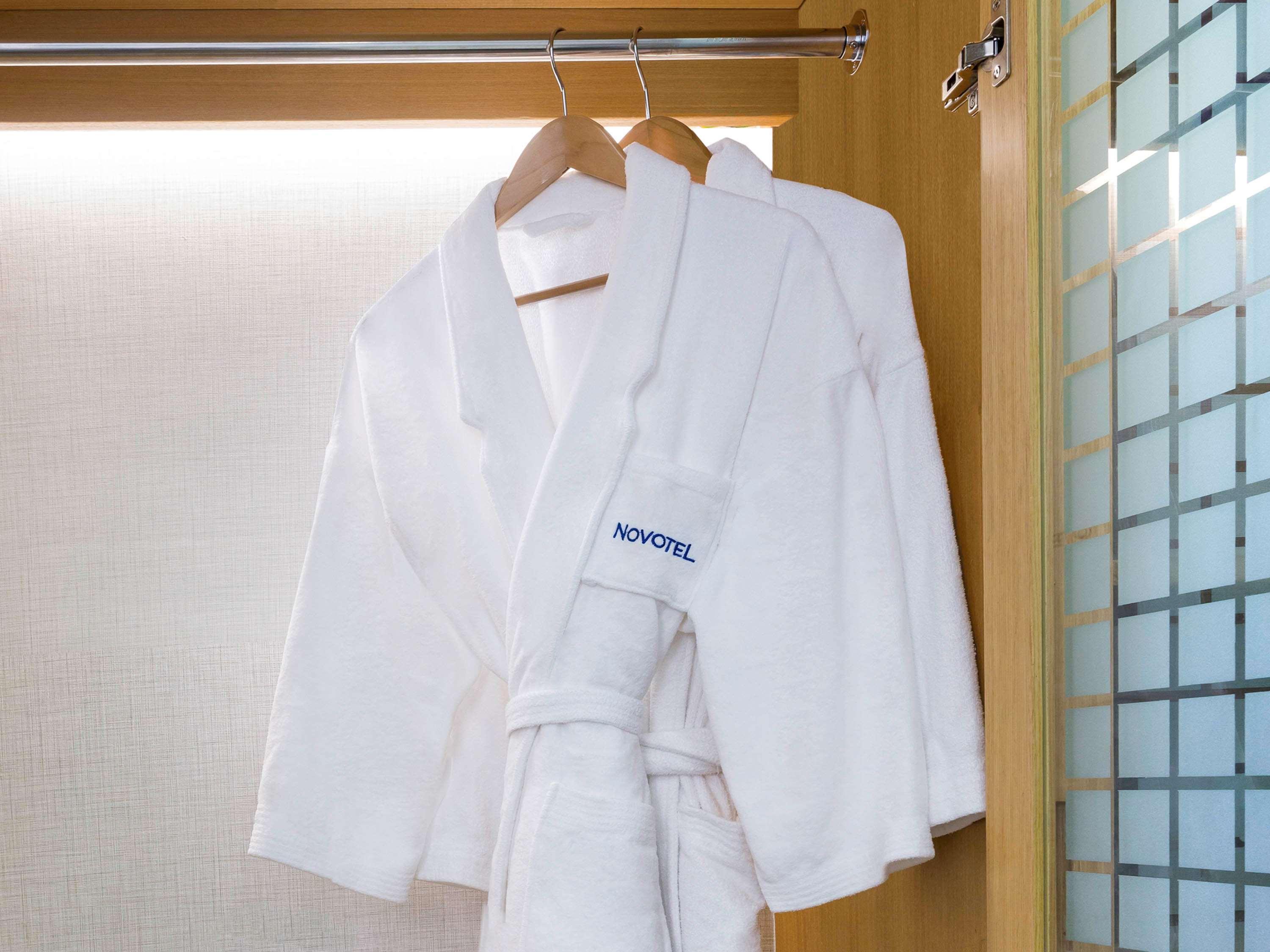 酒店 Novotel Century