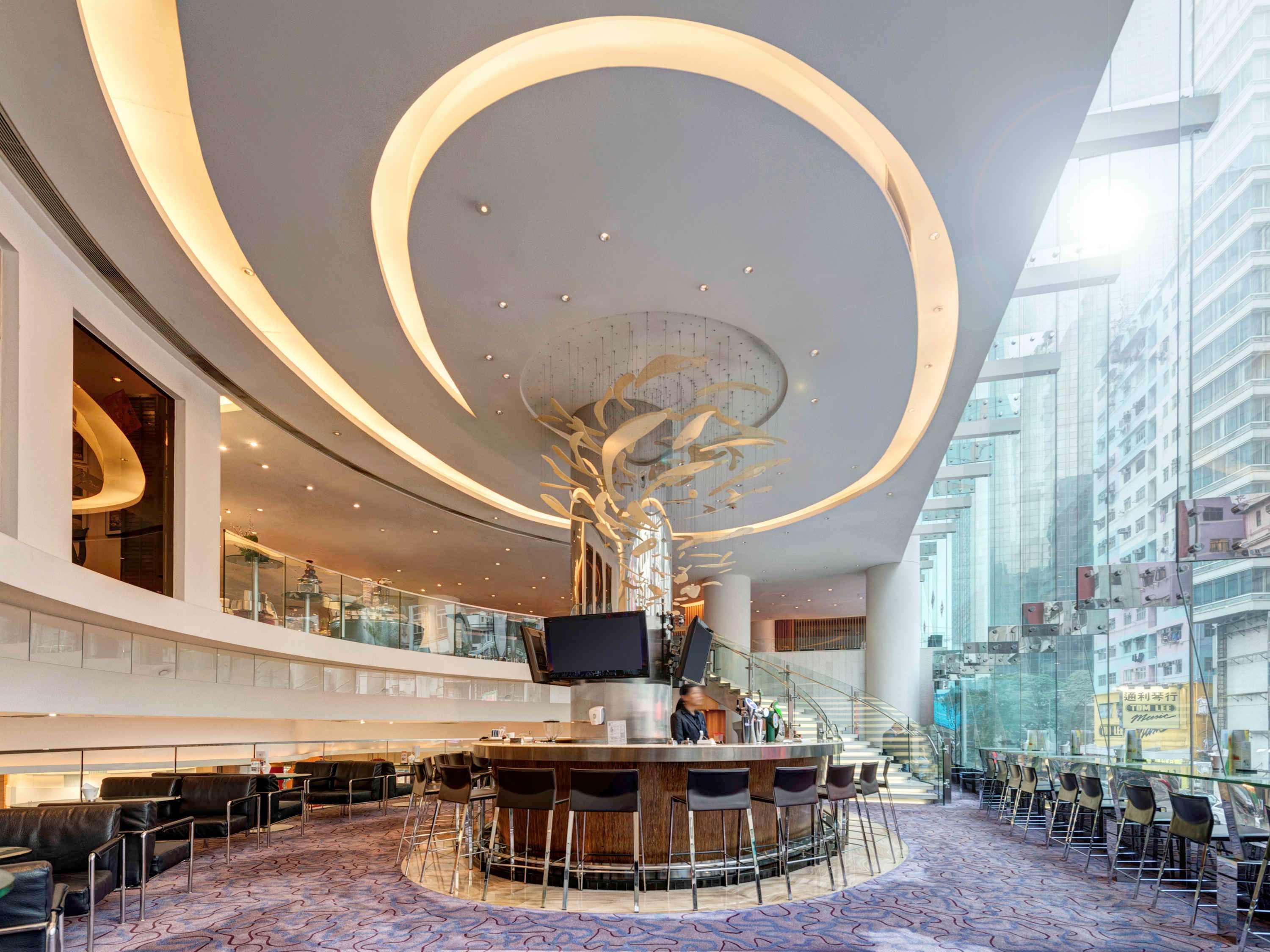 Отель Novotel Century Гонконг