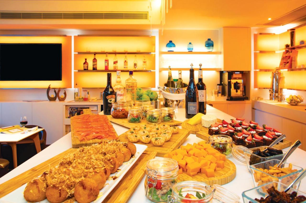 Отель Novotel Century 4*