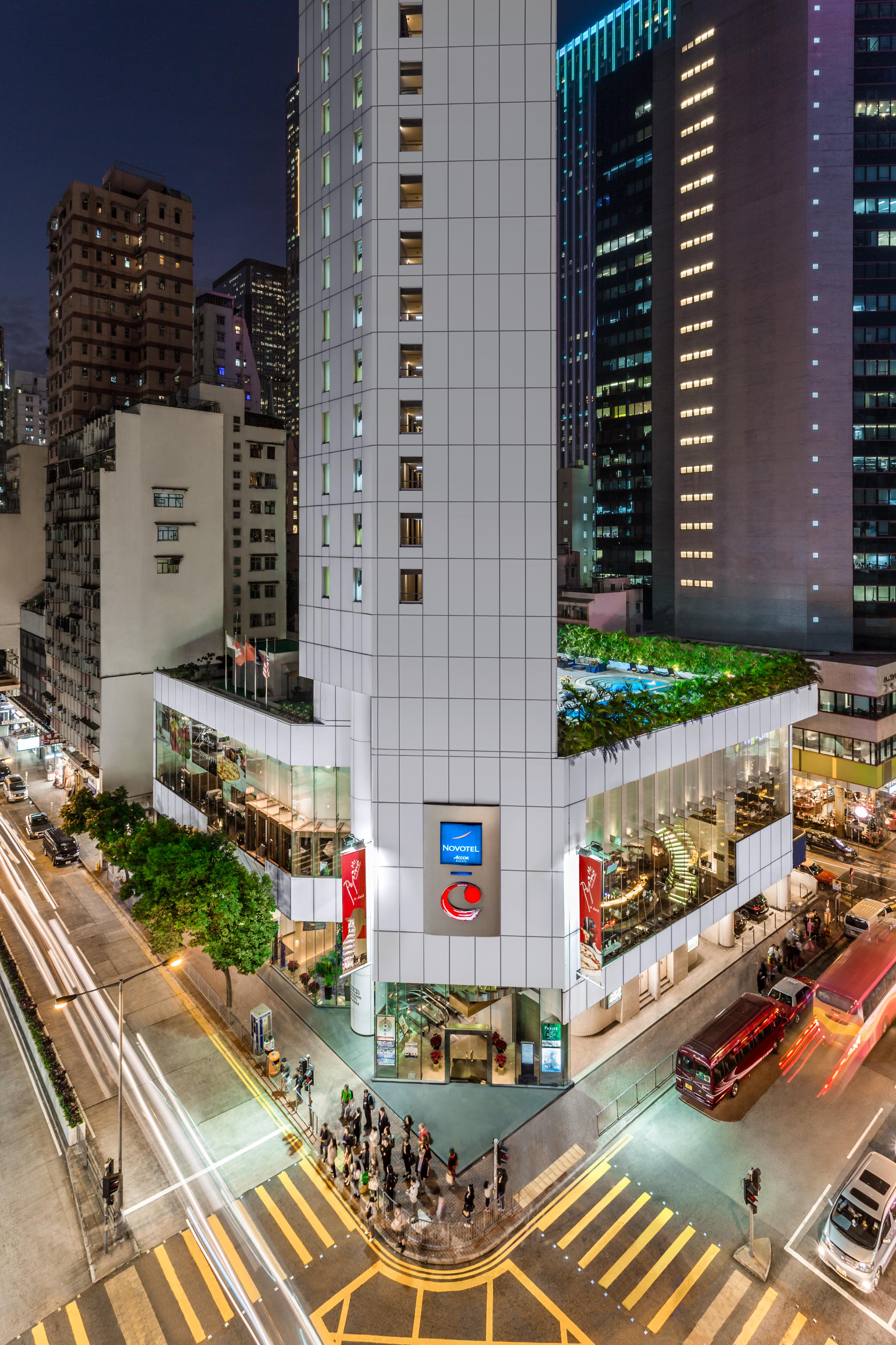 Отель Novotel Century Гонконг