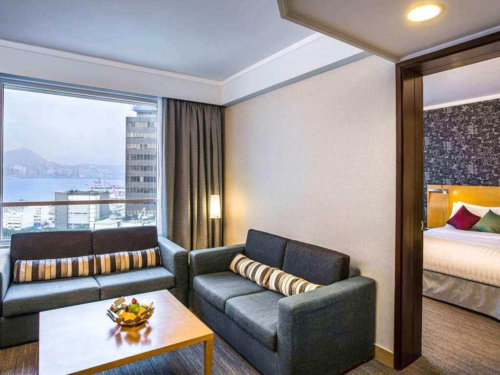 Novotel Century Отель