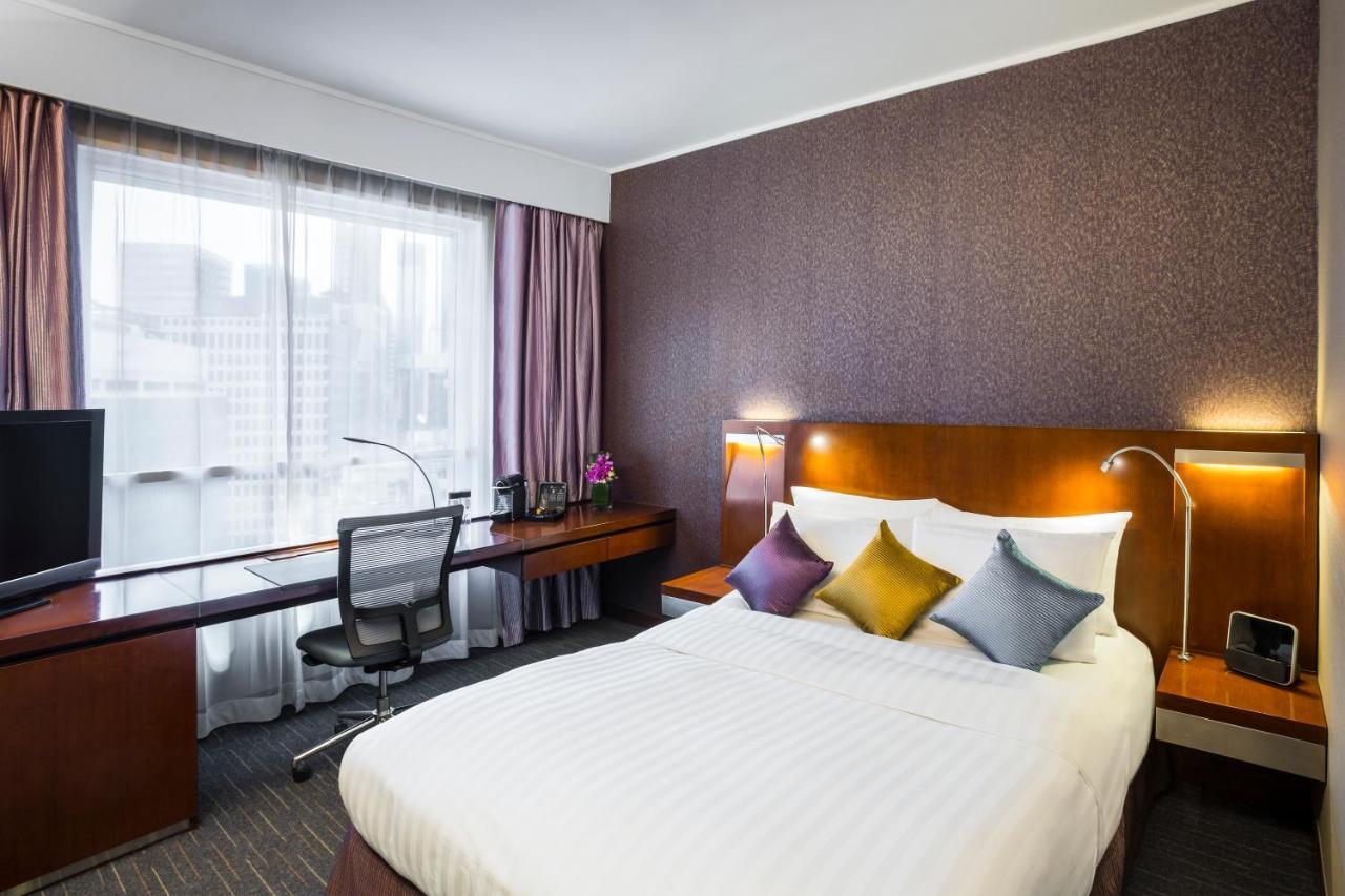 Novotel Century